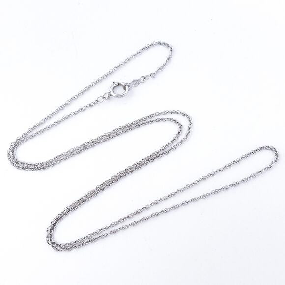 Vintage India Sterling Silver 925 0.7mm Twisted Rope Chain Necklace 18" - Picture 1 of 3